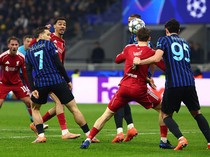 1765429479282-alessandro-bastoni-florian-wirtz-1765389705225_43