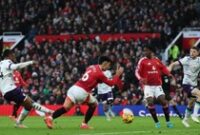 1765602266617-saat-mu-kewalahan-menjamu-bournemouth-6_43