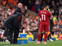 1765688653871-arne-slot-mohamed-salah-1765672230654_43