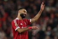 1765710274463-aksi-salah-main-lagi-bikin-assist-dan-nyaris-cetak-gol-1765672218601_43