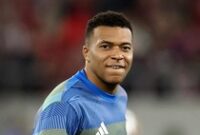 1765818277276-soccer-champions-oly-rma-1764310033403_43