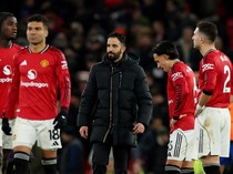 1765861470196-soccer-england-mun-bou-1765841782880_43