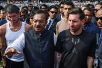 1765904668388-lionel-messi-di-india-1765690890375_43