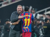 1767870268064-hansi-flick-raphinha-barcelona-vs-athletic-bilbao-barcelona-vs-bilbao-piala-super-spanyol-2026-1767846868796_43