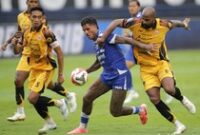 1768215867449-kalahkan-persija-1-0-maung-bandung-juara-paruh-musim-1768134392890_43